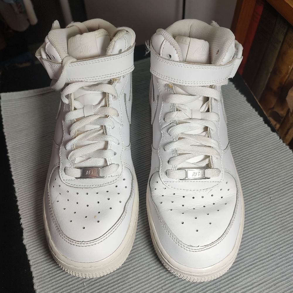 Nike Air AF1 Kids White High-Top Sneakers Size 6.5y